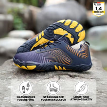 Lade das Bild in den Galerie-Viewer, FALKO - ergonomische, schmerzlindernde & wasserabweisende Barfußschuhe für Schwangerschaft & Nachgeburt