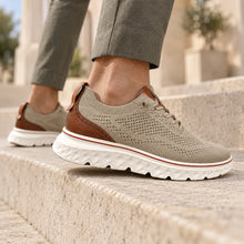 Lade das Bild in den Galerie-Viewer, FeelFree Gentleman – orthopädischer Herren-Komfortschuh | federleicht, dämpfend & einfach anzuziehen